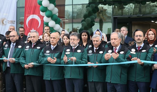 Bakan Yumaklı, Kahramanmaraş DSİ hizmet binası açılışında konuştu: