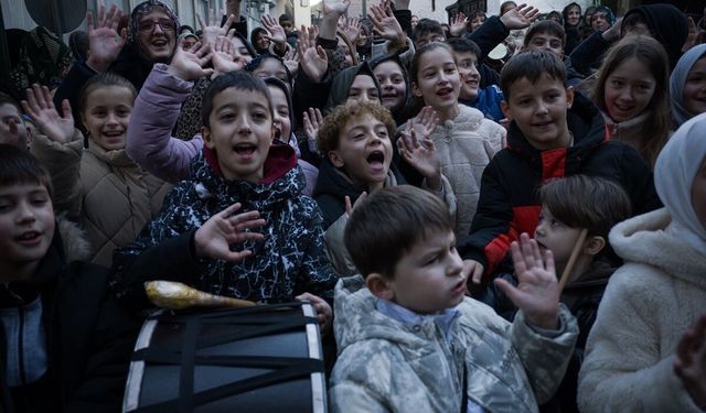 Batı Trakya'da ramazan asırlık davul geleneğiyle karşılandı