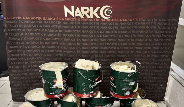 Batman'da teneke kovalara gizlenmiş 45 kilo sentetik uyarıcı ele geçirildi