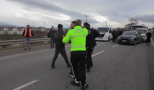 Bolu'da zincirleme trafik kazasında 7 kişi yaralandı