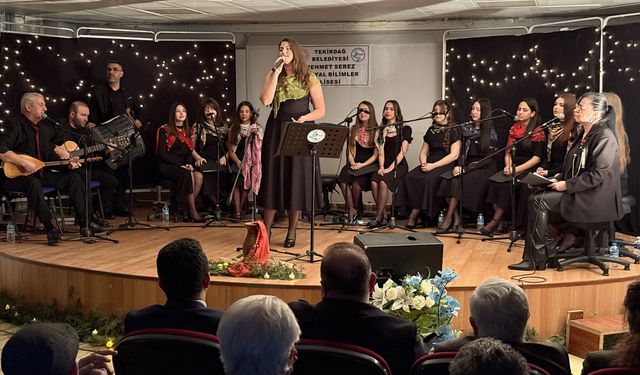 'Bozkırın Tezenesi' Neşet Ertaş, Tekirdağ'da öğrencilerin konseriyle anıldı