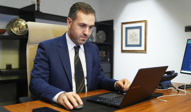 BTM Genel Müdürü Önder Kul, AA'nın 'Yılın Kareleri' oylamasına katıldı