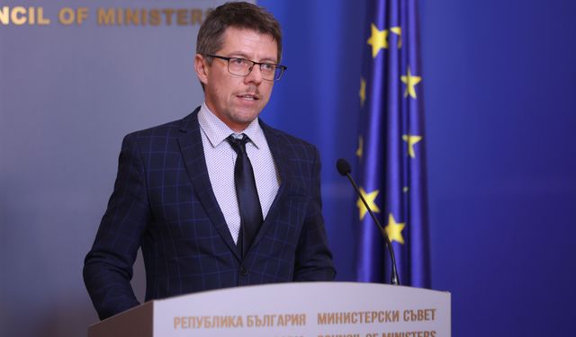 Bulgaristan Başbakan Yardımcısı Tsitselkov, göreve başladıktan 24 saat sonra istifa etti