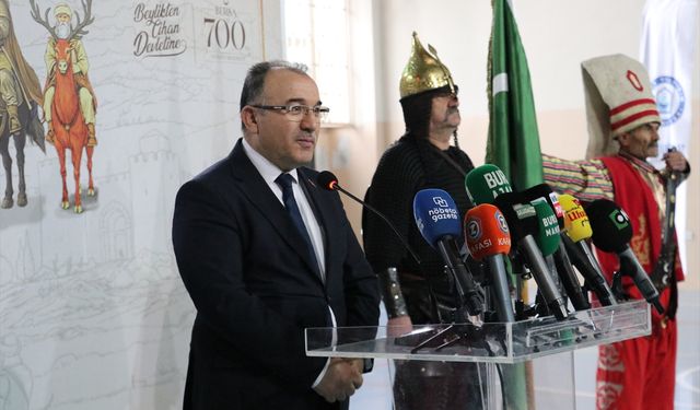 Bursa'nın fethinin 700. yılına özel hazırlanan 'Fetih Yolu' romanı tanıtıldı