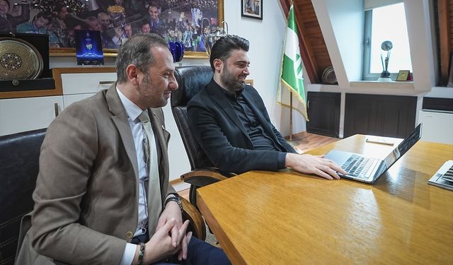 Bursaspor Kulübü Başkanı Enes Çelik, AA'nın 'Yılın Kareleri' oylamasına katıldı