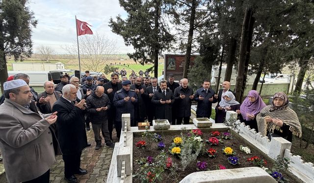 Çanakkale Savaşları kahramanı Bigalı Mehmet Çavuş kabri başında anıldı