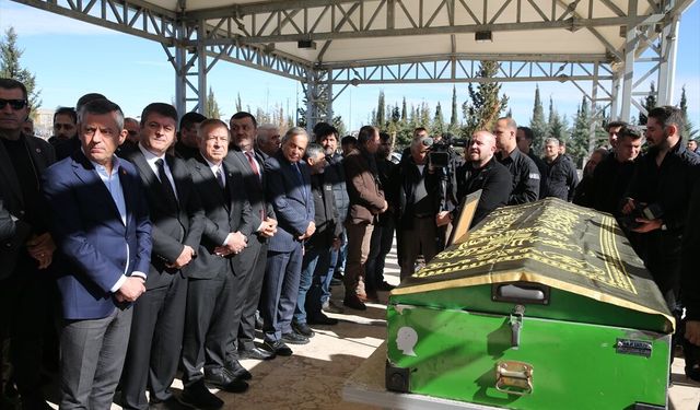 CHP Genel Başkanı Özel, Adıyaman'da temaslarda bulundu: