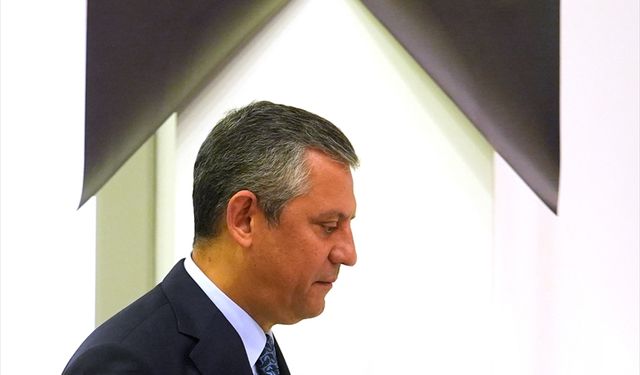 CHP Genel Başkanı Özel basın toplantısı düzenledi: