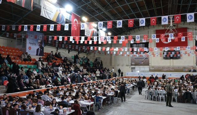 Çorum'da 'tekne orucu' tutan çocuklar birlikte iftar yaptı