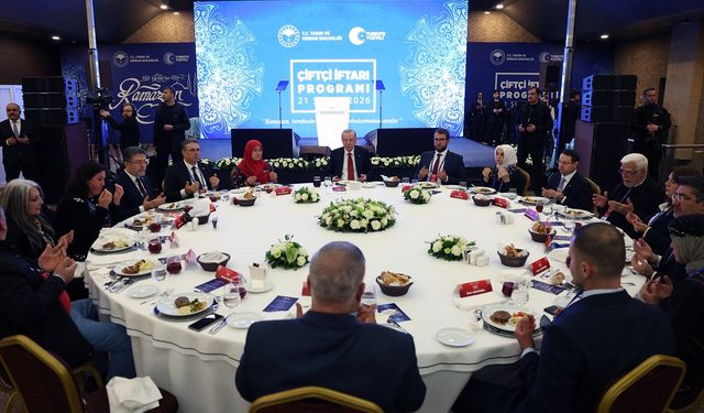 Cumhurbaşkanı Erdoğan: '6 Mart'tan itibaren 1 ay içinde 81 milyar lira temel ve planlı üretim desteği ödemelerini çiftçilerimizin hesabına aktaracağız.'