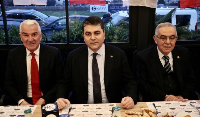 Demokrat Parti Genel Başkanı Uysal, Sakarya'da iftar programına katıldı