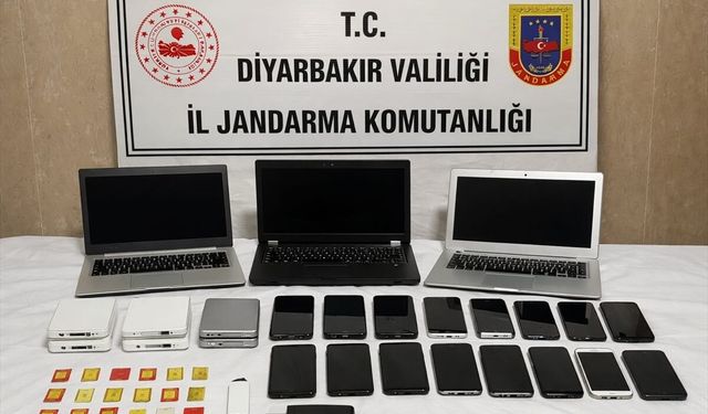 Diyarbakır'da dolandırıcılık ve yasa dışı bahis operasyonunda 5 zanlı tutuklandı