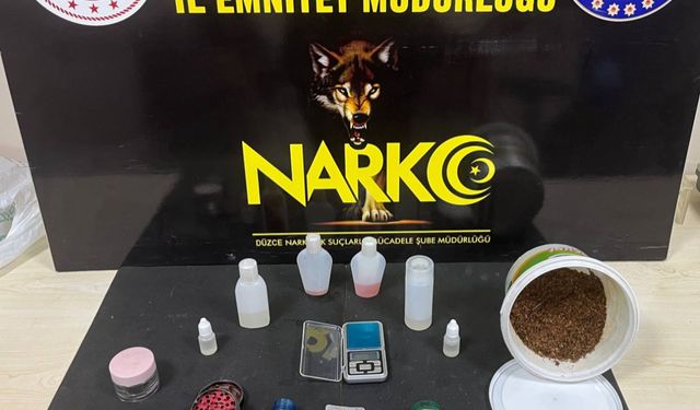 Düzce'de uyuşturucu operasyonlarında yakalanan 2 zanlı tutuklandı