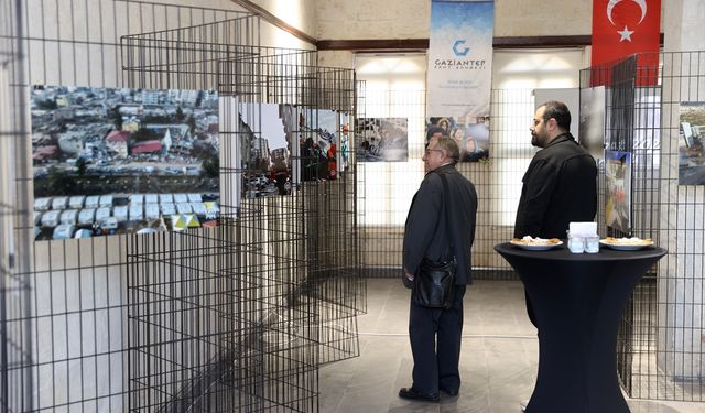 Gaziantep'te, Anadolu Ajansının deprem fotoğraflarının yer aldığı sergi açıldı