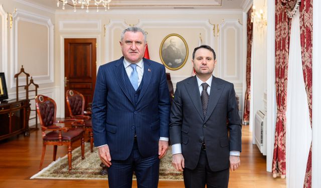 Gençlik ve Spor Bakanı Bak'tan Adalet Bakanı Gürlek'e 'hayırlı olsun' ziyareti