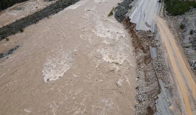 GÜNCELLEME - Muğla'da kuvvetli yağış nedeniyle sel ve su taşkınları yaşanıyor