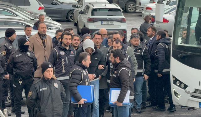 GÜNCELLEME - Zonguldak'ta araç muayene işlemlerinde usulsüzlük yapan 6 zanlı tutuklandı