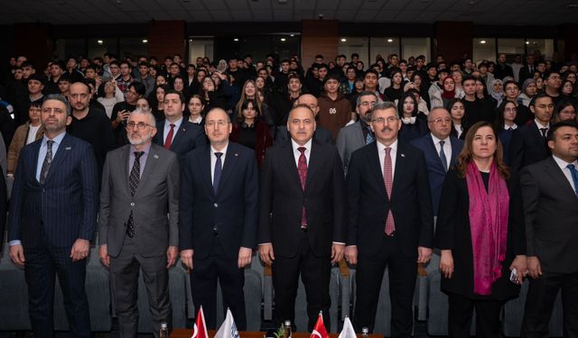 'Güvenli İnternet Günü' etkinliği BTK'de gerçekleştirildi