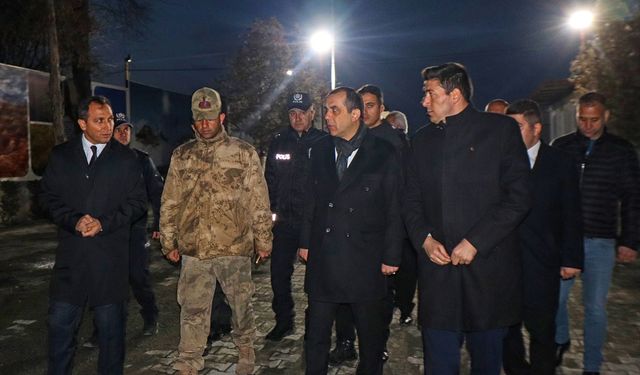 Iğdır Valisi Taşolar, Ermenistan sınırındaki Alican Sınır Kapısı'nı inceledi