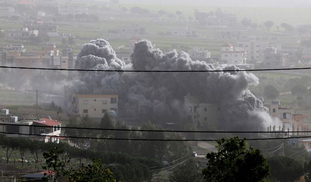 İsrail ordusu, Lübnan'da saldırı tehdidinde bulunduğu 2 beldeyi hedef aldı
