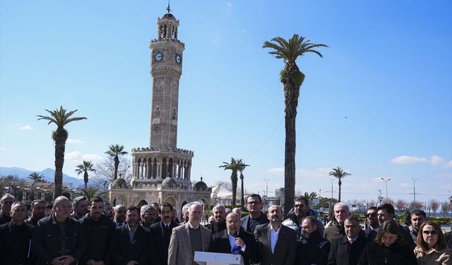 İzmir'de STK'lardan 'Maarifin Kalbinde Ramazan' etkinliklerine destek açıklaması