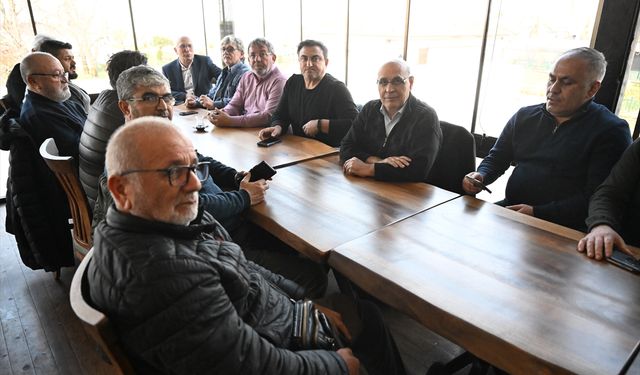 Kanatlı hayvan eti üreticileri Düzce'de bir araya geldi