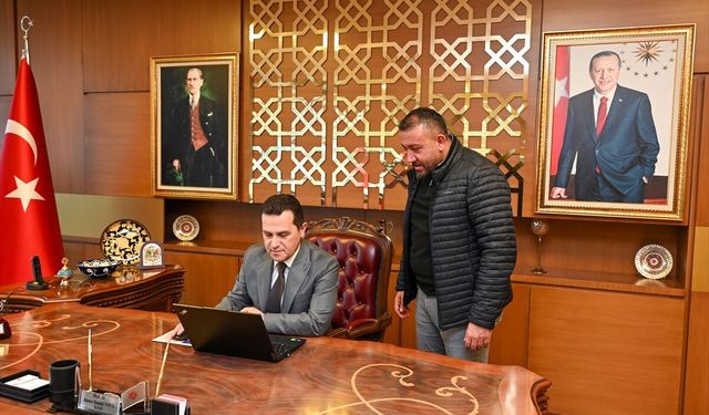 Kastamonu Üniversitesi Rektörü Prof. Dr. Topal, AA'nın 'Yılın Kareleri' oylamasına katıldı