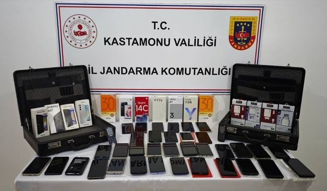 Kastamonu'da kaçakçılık operasyonunda 3 zanlı yakalandı