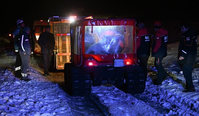 Kayseri'de mahsur kalan 3 işçi AFAD ekiplerince kurtarıldı
