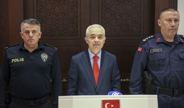 Kırklareli'nde geçen ay göçmen kaçakçılığı operasyonlarında yakalanan 14 şüpheli tutuklandı