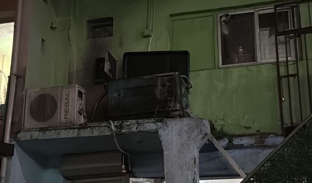 Kocaeli'de kahvehanenin balkonundaki jeneratörde çıkan yangın söndürüldü