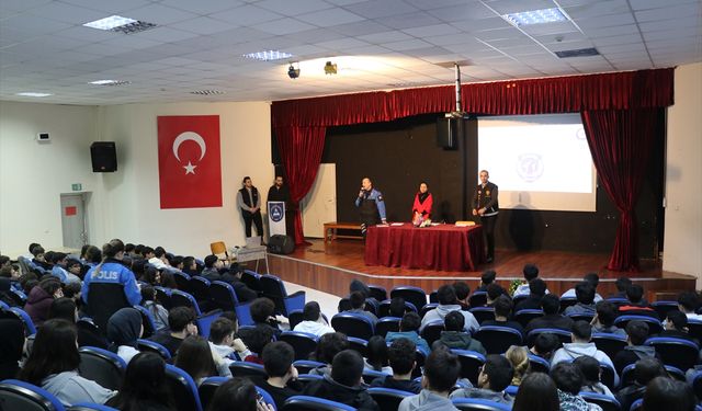Kocaeli'de önleyici güvenlik çalışmaları kapsamında yaklaşık 40 bin öğrenciye eğitim verildi