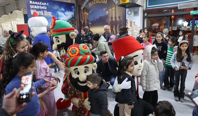 Mardin'de 'Ramazan Sokağı' vatandaşları ağırlamaya başladı