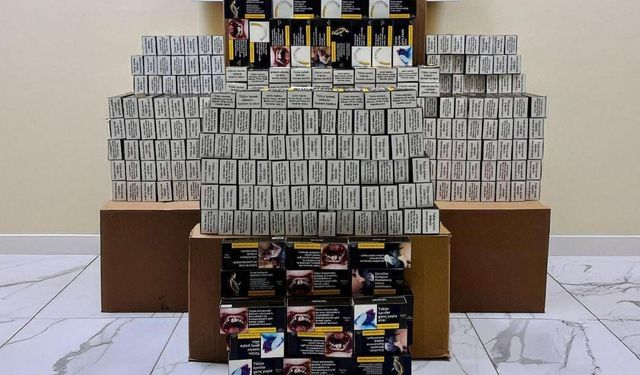 Mersin'de otomobilde 200 bin makaron ele geçirildi