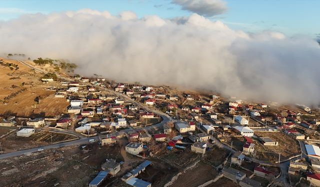 Mersin'de sis bulutu dronla görüntülendi