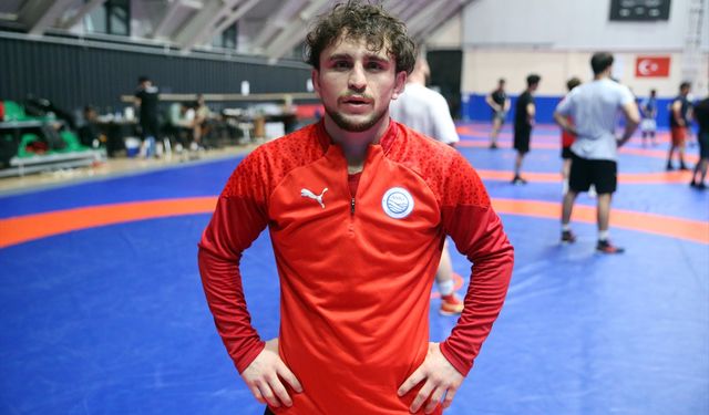 Milli güreşçi Ahmet Duman'ın hedefi altın madalya