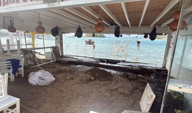 Muğla'da fırtına günlük yaşamı olumsuz etkiliyor