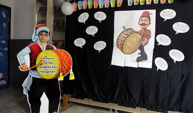 Muğla'da okullar ramazan için süslendi