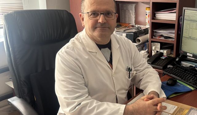 Ramazanda 'hızlı ve aşırı yemek' mideyi zorluyor