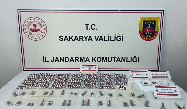Sakarya'da uyuşturucu operasyonunda 4 zanlı tutuklandı