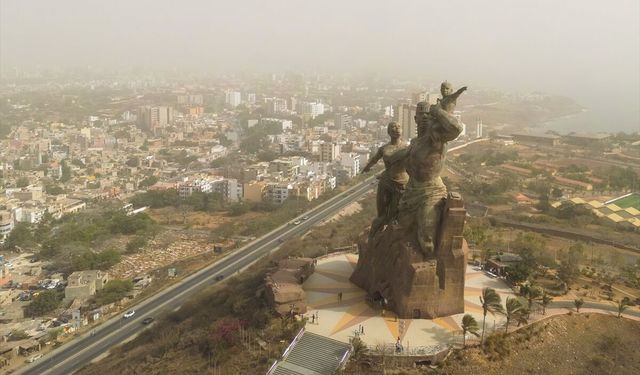Senegal toz bulutlarıyla kaplandı