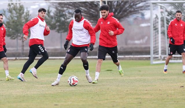 Sivasspor'da Vanspor maçı hazırlıkları başladı