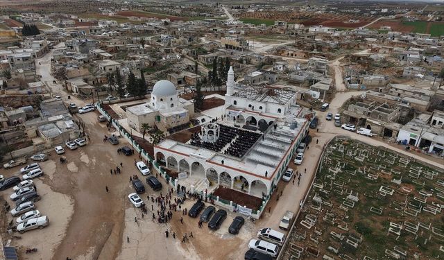 Suriye'nin İdlib ilindeki 'Ömer bin Abdülaziz Türbesi' Türkiye'nin desteğiyle restore edildi