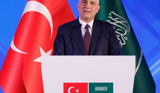 Ticaret Bakanı Bolat, Suudi Arabistan-Türkiye Yatırım Forumu'nda konuştu:
