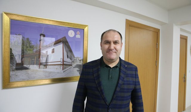 Tokat'taki tarihi cami kalem işi süslemelerle dikkat çekiyor