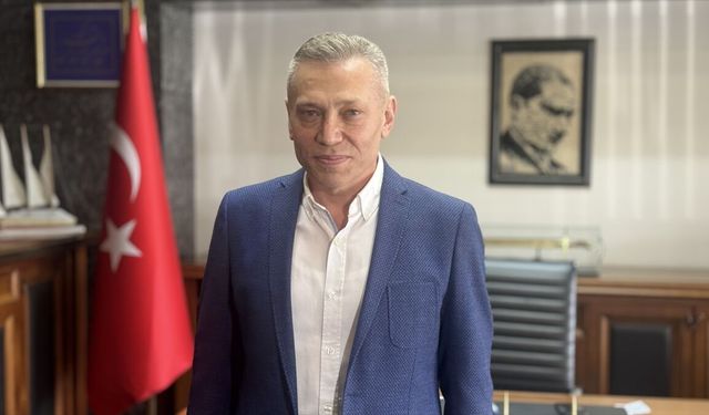 Trabzon'da sahipsiz köpekten kaçarken otobüsün çarpması sonucu yaralanan gencin tedavisi sürüyor