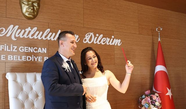 Trakya'da 68 çift Sevgililer Günü'nde evlendi