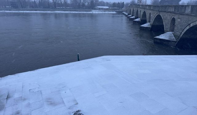 Trakya'da kar etkili oluyor