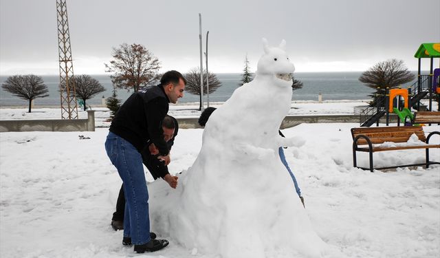 Van, Muş, Hakkari ve Bitlis'te 111 yerleşim yerine ulaşım sağlanamıyor