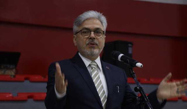 Yalova'da okullarda ikinci dönem 'Bayrak Sevgisi' temasıyla başladı